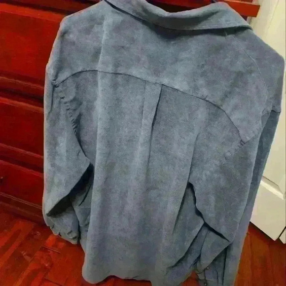 Van Heusen Mens 100 percent polyester Button Down long sleeve shirt - Picture 4 of 6